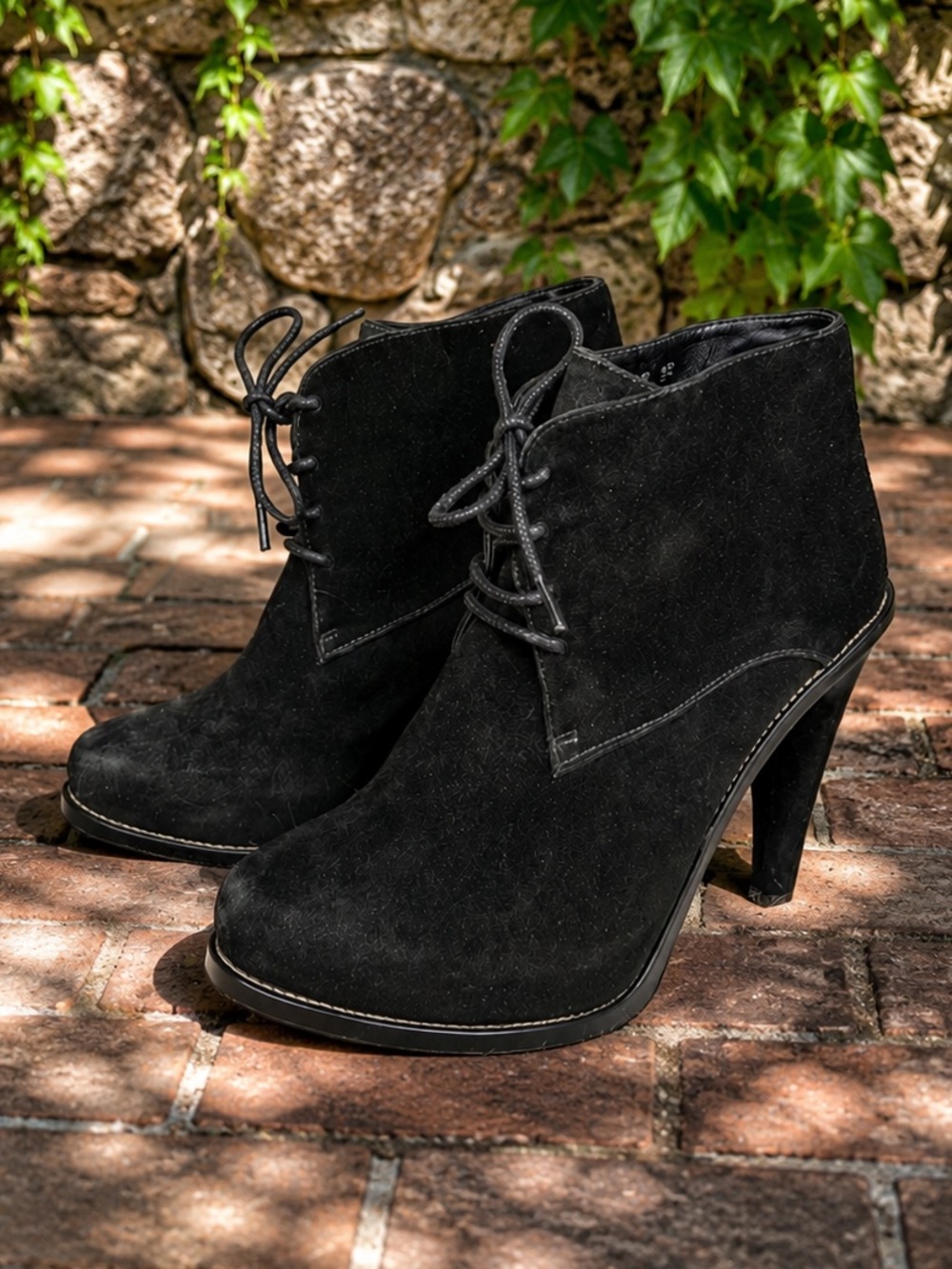 OPENING CEREMONY Quiet Luxury Black Suede Lace-Up Ankle Boots, 36